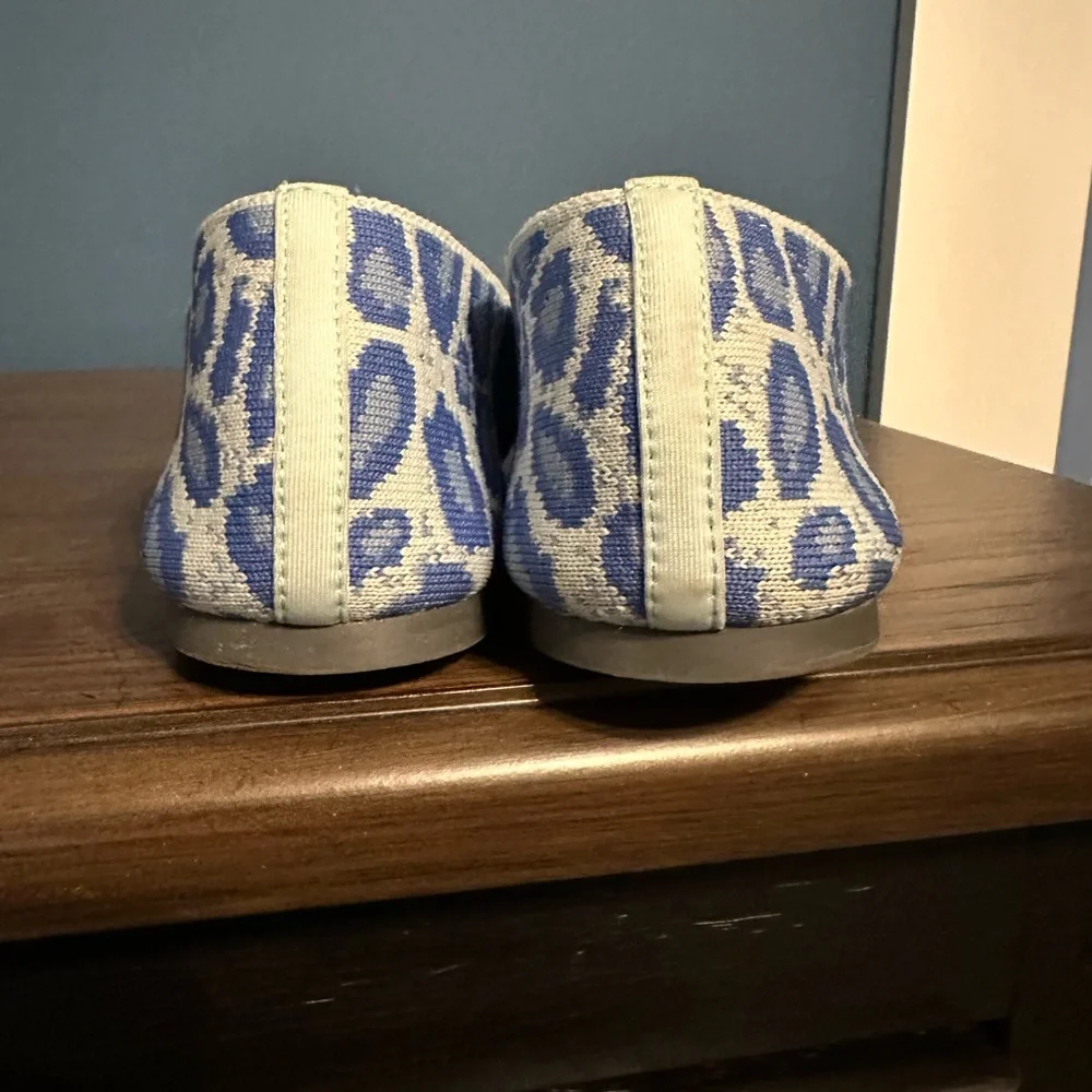 Skechers Cleo Claw-some flats, size 7 women’s